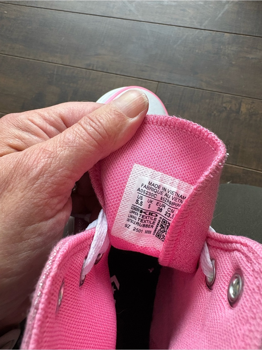 Converse Chuck Taylor Lugged Lift platform pink sneakers - Picture 10 of 13